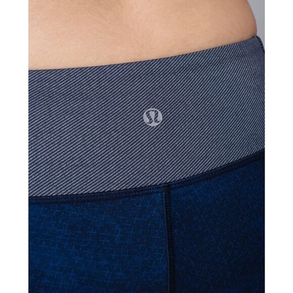 Lululemon Wunder Under Crop Legging Sashiko Cross Rugged Blue - Size: 6 - Picture 9 of 11